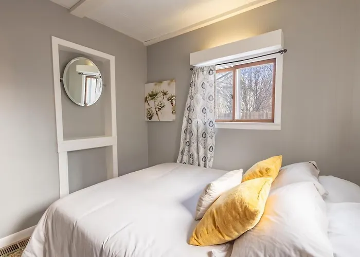 Holiday home Rustic 2 Bedroom Boho Laramie