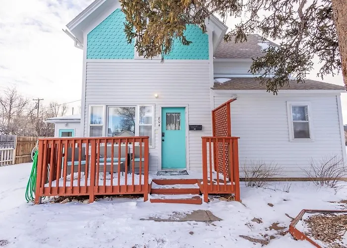 Rustic 2 Bedroom Boho Holiday home Laramie